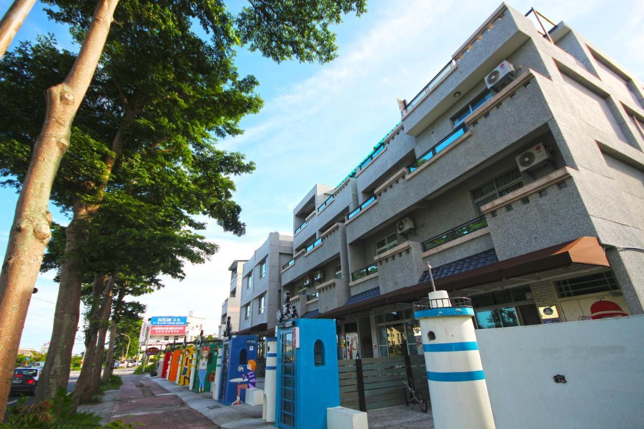 Ferienwohnung Fun Trip - 奧斯卡智能入住民宿 L 附設汽機車租賃行程建議 L T'ai-tung Exterior foto